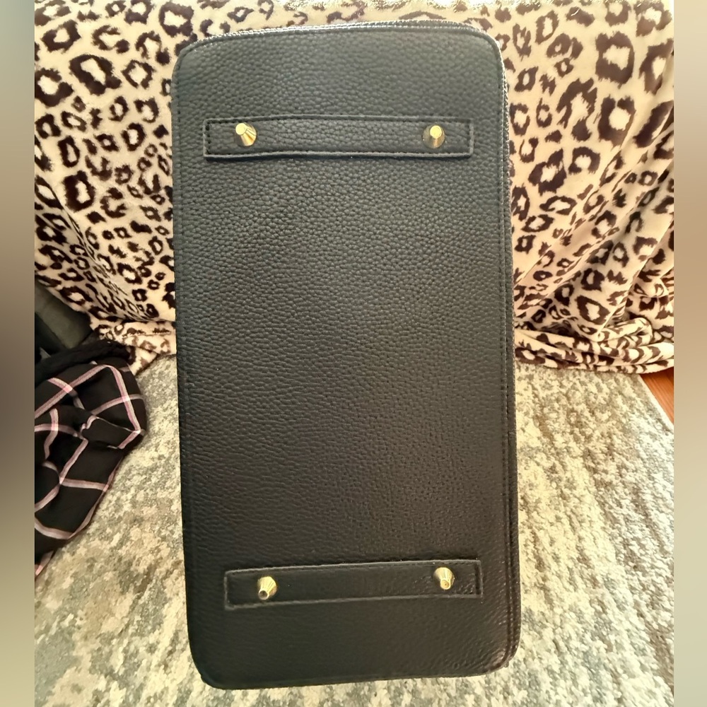 Handbag - Picture 5 of 5